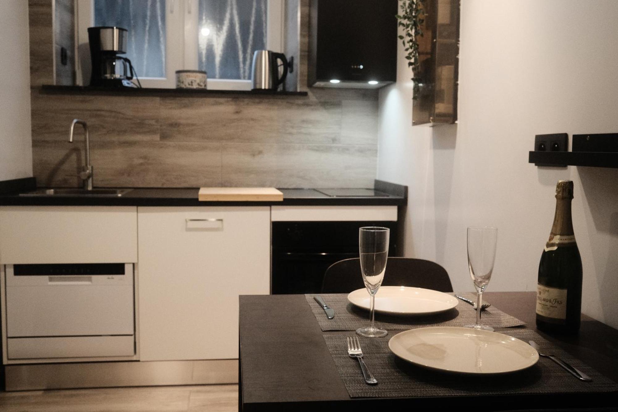 Tiny House : Felix The Cat Apartment *